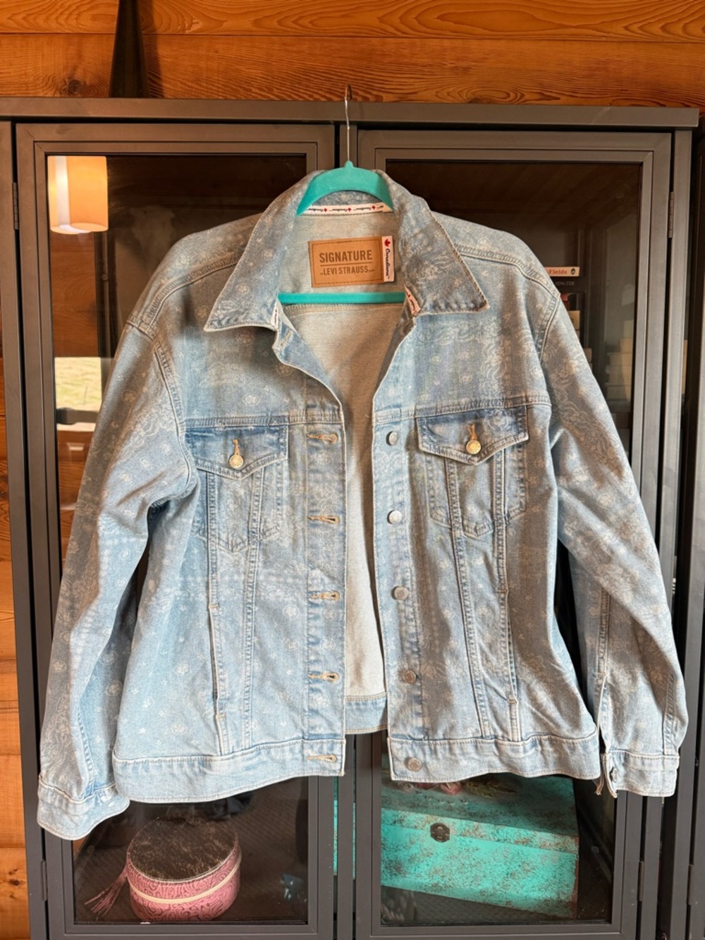 Signature by Levi Strauss Light Blue Denim Jacket with Subtle Pattern - Women's